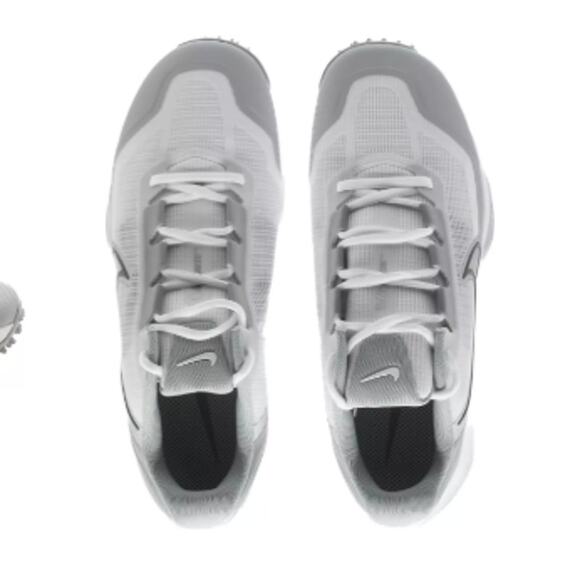 Athletic_Shoes